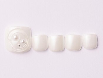 ジェミーネイル エビス(Jemiy nail ebisu)/フットぷっくりパール8980yen