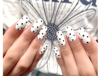 ネオリーブドレスネイルアンドアイラッシュ(Neolive dress nail&eyelash)/＊持ち込みデザイン＊¥8000から