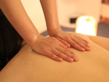 ココロとカラダの癒しサロン ロミーチェ/1.~ロミロミ~