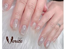 ネイル ヴェリテ(NAIL VERITE)