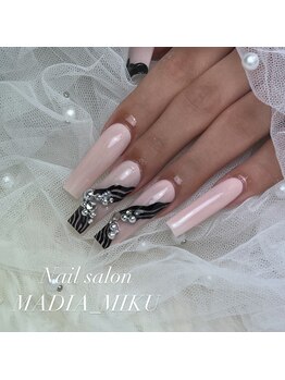 マディア(MADIA)/【スカルプやり放題/Sculpture】