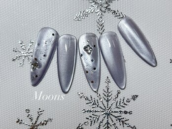 ムーンズ(Moon's)/