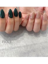 フィオル(FIOLE)/アシンメトリーネイル