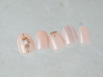 シンプルジュエリーネイル¥7980