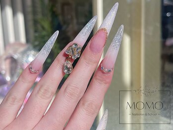 モモ(MOMO)の写真/【ネイリスト協会認定講師が施術◎】自爪が短い…折れてしまった…そんなあなたにぴったり！