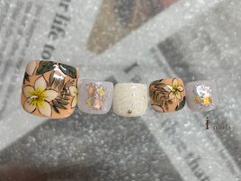 プルメリアフットネイル