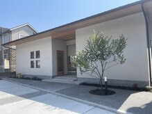 コル(COR)の雰囲気(ナチュラルな雰囲気でゆったりお過ごしいただけます)