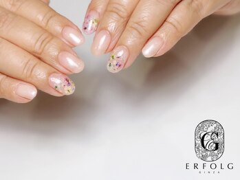 押し花ネイル！