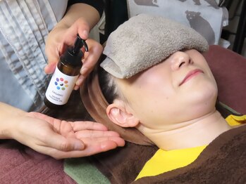 サトミン(Satomin)/【耳ケアセラピー】オイル塗布