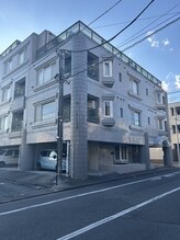 エメリリア 立川店(Aimerlilia)/立川駅南口より徒歩5分