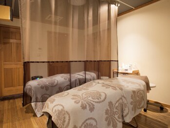 エステティックサロン アールグレー/ベット1