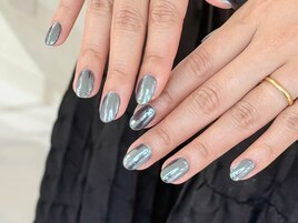 ホワイトミラーネイル