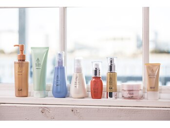 ヨサパーク アタ 中目黒店(YOSA PARK ATHA)/基礎化粧品プラチネストシリーズ