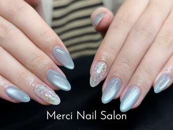 メルシー(Merci)/韓国系キラキラネイル
