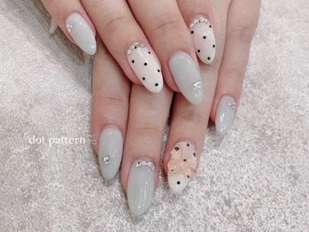 ビューティーサロン ココ 岡崎店(Beauty salon COCO)/ドットネイル