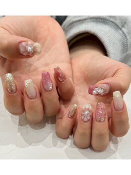 ネイル アヴァンス JR和歌山店(Nail AVANCE.)/ぷっくりお花とシェルの相性抜群
