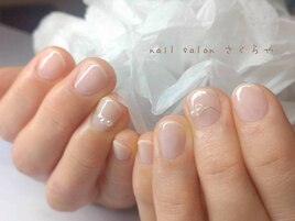 シンプルパールブライダルネイル