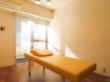 つよもみ.カン(つよもみ.KAN)の雰囲気（施術部屋）