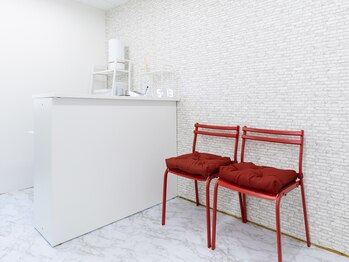 巻き爪補正店 大阪京橋店/【大阪・京橋】受付