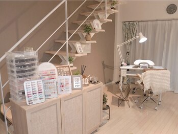 ツインネイル 栄セントラルパーク店(twin.nail)の写真/プライベートサロンなのにこの価格で叶う贅沢体験！ネイルだけでなく心まで癒される時間をお届けします。