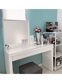 ルル(LULU.)/メイクコーナー