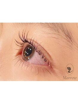 ナチュラル上品な目元にしたい