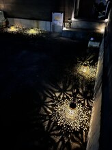 整え処 ゆうらく/夜の玄関口