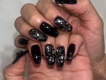 アミル(amiLe)/ブラックキラキラネイル☆
