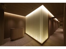 ルデュー 南青山本店(Ledieu)の雰囲気（店内風景 受付周り）