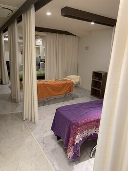 レイマハナ(Lei Mahana)/新しくなった店内