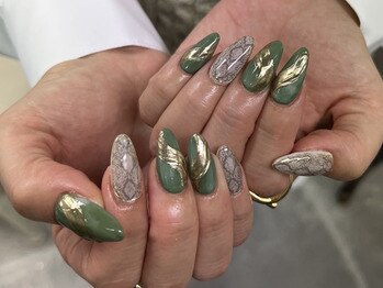 イビズ 新宿店(eviz)/パイソンネイル