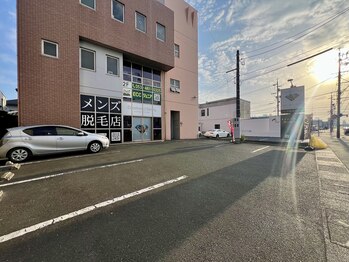 ダイアモンドベリー/店舗前駐車場完備!