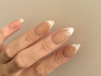 エムワイユーネイル(myu.nail)/チークにマグネットフレンチ.。