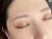 ニクシーアイブティック(Nixie Eye Boutique)/眉毛/まゆげ/美眉スタイリング