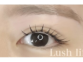 ラミア(LaMia)/ラッシュリフト