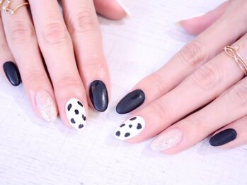 ラルネイル 大宮(Lull. nail)/*モノクロ*ガーリー*