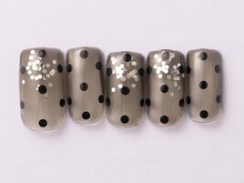 ドットブラックホロ9480yen