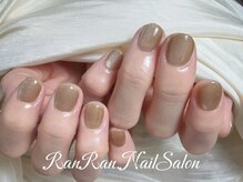 ランラン 池袋(RanRan)/秋冬の指先にやさしい光を