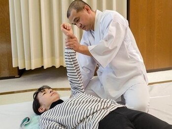 増田健康院の写真/慢性のつらい首・肩コリ…。気になる箇所をほぐすのではなく、原因を突き止めてからの施術で根本改善へ。
