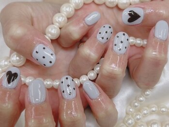 ハニービービー(Honey Bee Bee)/ハートドットネイル