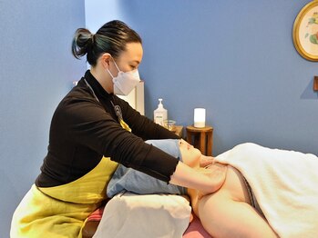 トリップリラクゼーションルーム(trip relaxation room)/デコルテトリートメント