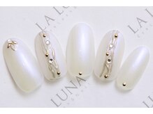 ラルナ ネイルアンドアイラッシュサロン(LA LUNA nail & eyelash salon)/23年2月3月◇定額ボリューム◇