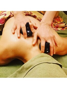 アルン 浦和東口(Arun)/ガチガチ背中にホットストーン