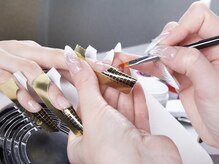 シーネクシル(C-NEXIL)の雰囲気（JNEC1級のプロネイリストが美しく自然な長さ出しを創る、強度◎）