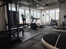 ユーセレクト ボディアップ(U-SELECT BODY UP)/広々とした空間のパーソナルジム