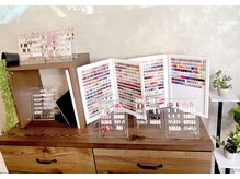 アイナアイナ 調布店(AINA AINA)の雰囲気（豊富なデザインとカラー揃ってます♪）