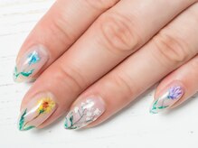 クアトログランシュ 青葉台(QUATRO×GranCieux)/手書きフラワーネイル