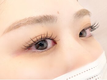 ミル(mil)の写真/目元や自まつ毛の状態を見極めて、1人1人に合うデザインをご提案!理想のモテ可愛EYEを実現♪モチの良さも◎