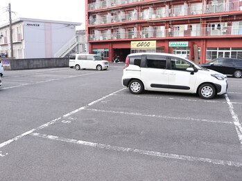 サロンマイトリ 大分光吉/駐車場は35番と57番です。