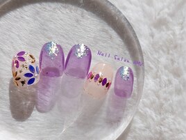 リーフホロネイル